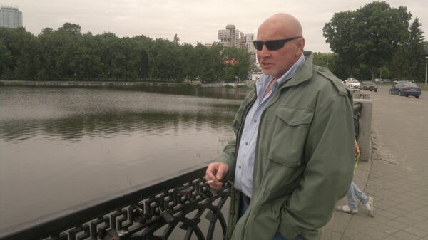  ,   Mike, 50 ,   ,   , c , 