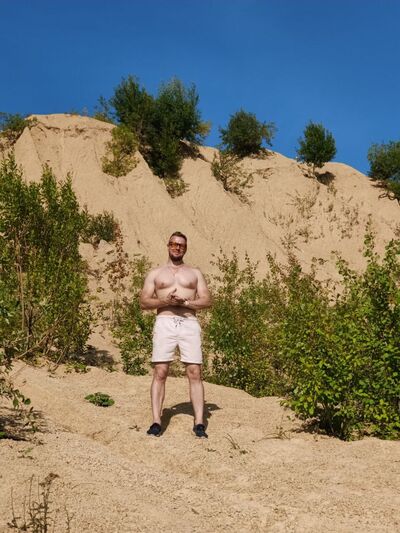  ,   Igor, 37 ,   ,   , c 