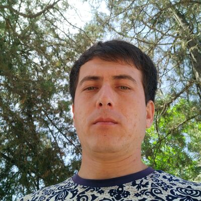  ,   Lokkiy, 33 ,  