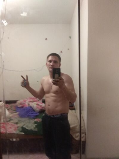  ,   Nikolai, 34 ,   ,   