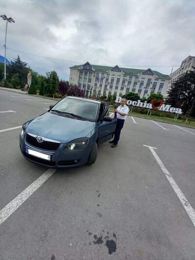  ,   Leonhart, 40 ,   ,   , c 
