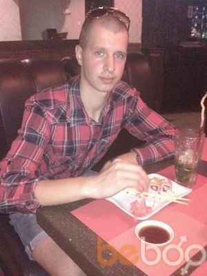  --,   , 32 ,   