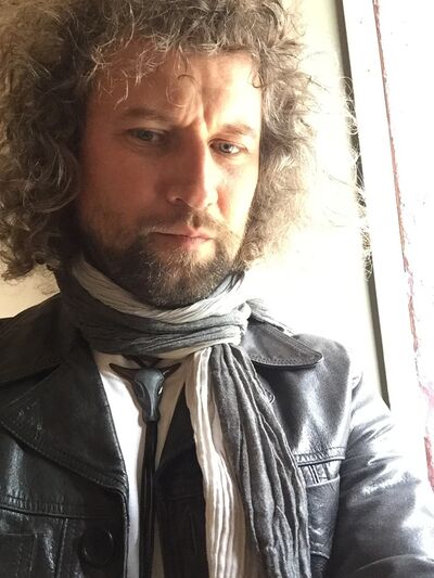  ,   Uli, 47 ,  