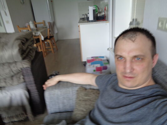  ,   Linas, 48 ,   ,   , c 