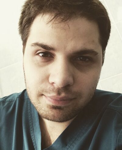  ,   Hirurg, 28 ,   ,   