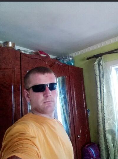  Chomutov,   , 34 ,   ,   