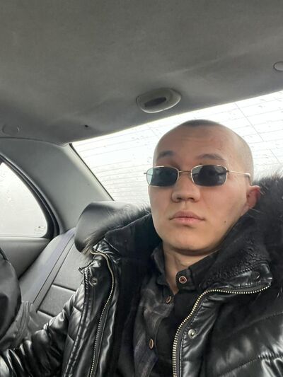  ,   Parvis, 23 ,   ,   