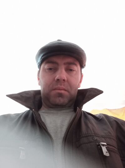  ,   Serj, 42 ,   ,   