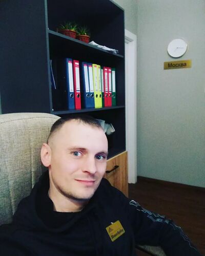  ,   Gluerker, 37 ,   ,   