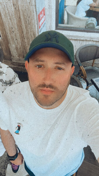  ,   Artur, 35 ,   ,   , 