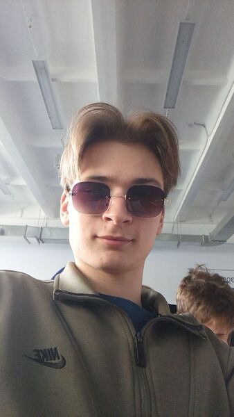  -,   Denis, 19 ,   ,   