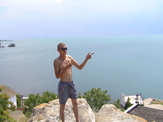  ,   Lev, 32 ,   ,   , c 