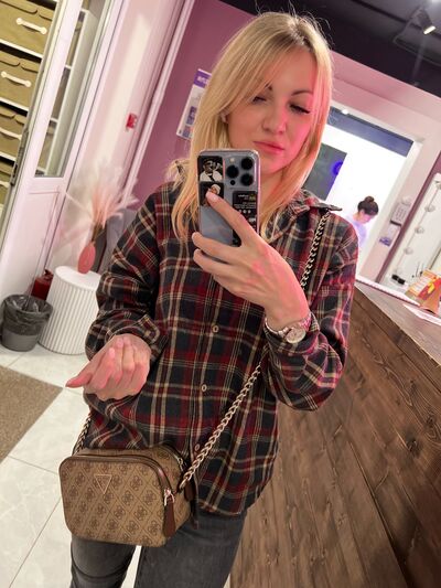  ,   Nadin, 32 ,   ,   , c , 