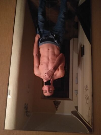  ,   Medik, 25 ,  