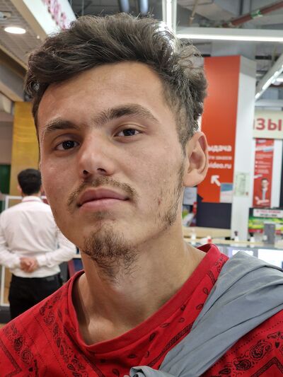  -,   Alex, 25 ,   ,   , c , 