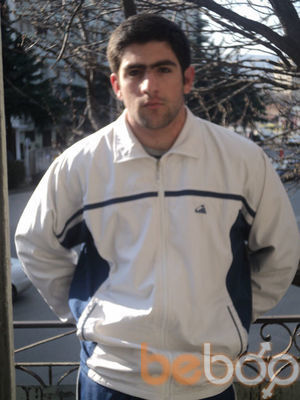  ,   Luka, 32 ,   
