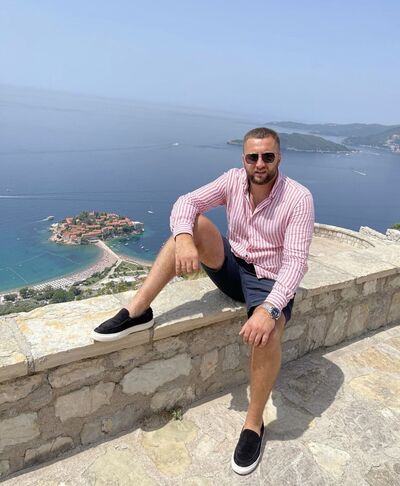  ,   Igor, 39 ,   ,   