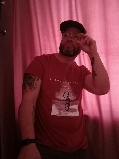  ,   Gessly, 38 ,   ,   