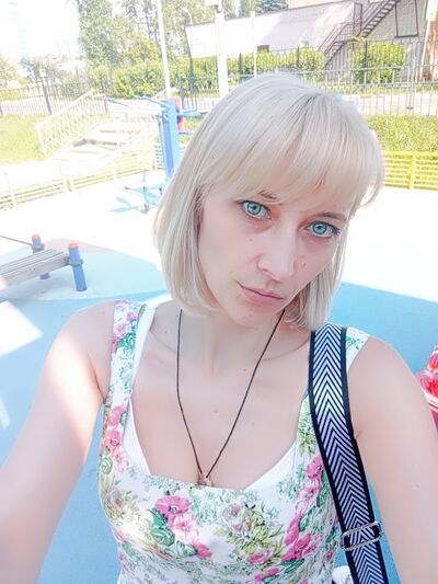  ,   Tasha, 40 ,   ,   