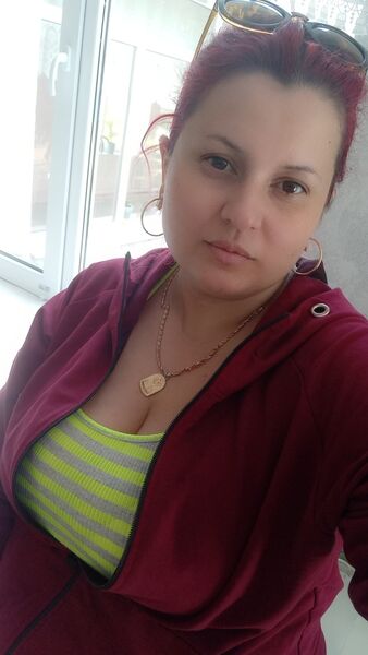  ,   Victoria, 34 ,   ,   
