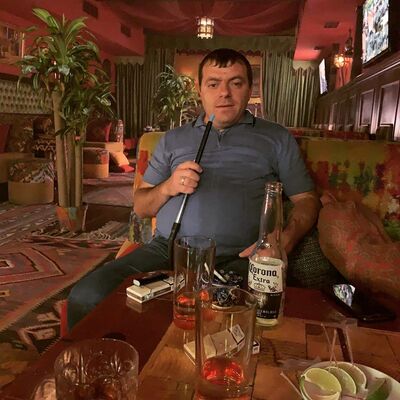  ,   Hayk, 41 ,   ,   