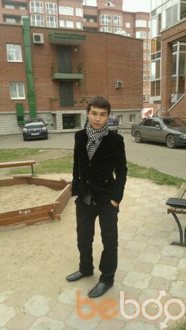  ,   Prince, 32 ,     , c 
