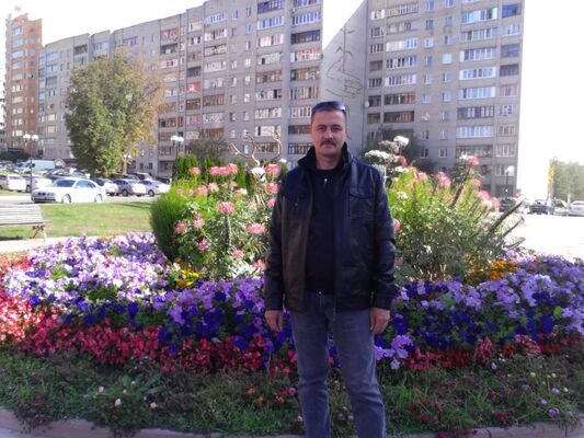  ,   Igor, 54 ,   