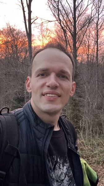  ,   Denys, 33 ,   ,   