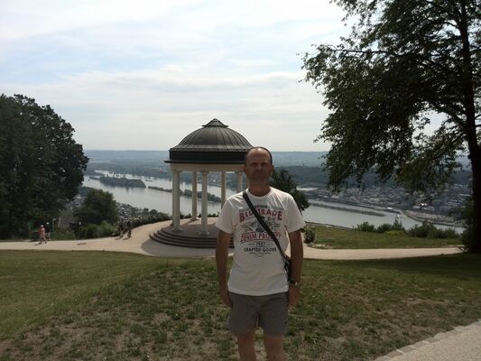  ,   Ruslan, 51 ,   ,   , c 