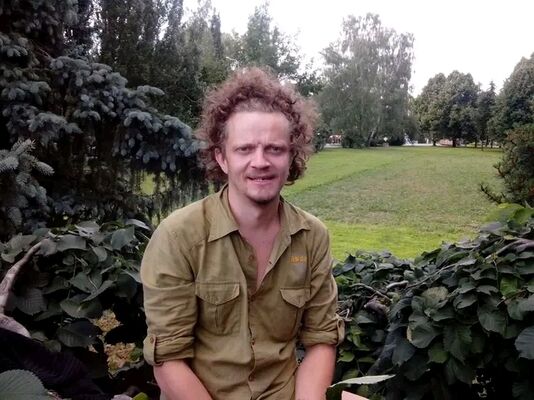  --,   Rakaplin, 44 ,   ,   
