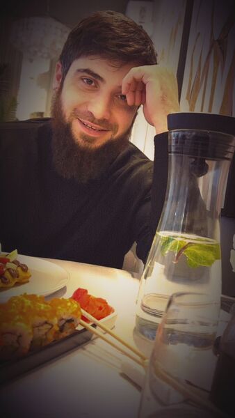  --,   Rasim, 30 ,   ,   , c , 