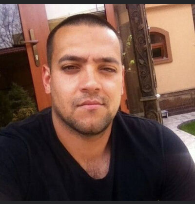  ,   Akesh, 36 ,   ,   