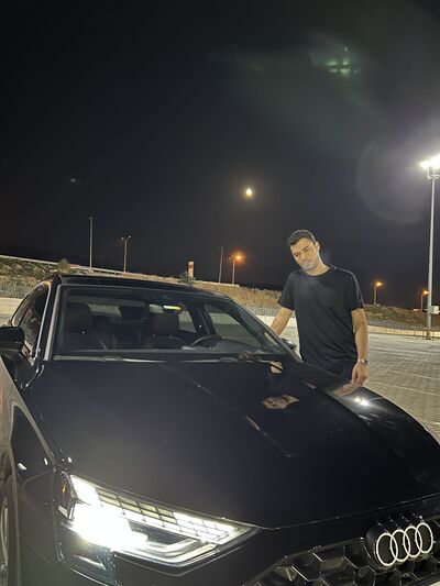  Esenyurt,   Murat, 21 ,   ,   