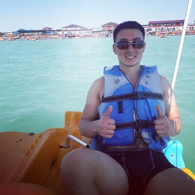  ,   Erik, 38 ,   ,   , c 