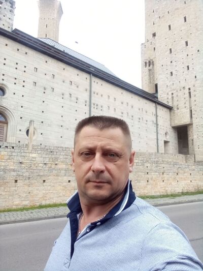  ,   Oleg, 47 ,   ,   