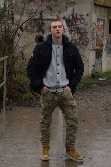  54619362  Ruslan, 31 ,     