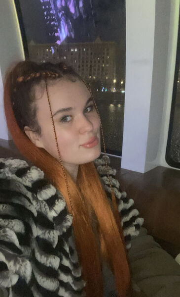  ,   EVELINA, 22 ,     