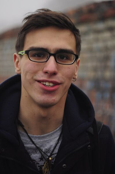  -,   Rainor, 25 ,   