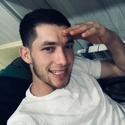  ,   Alesheyx, 27 ,     