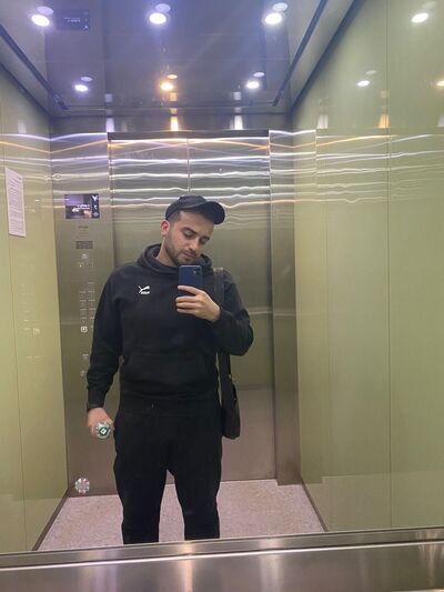  ,   Boss, 29 ,   ,   