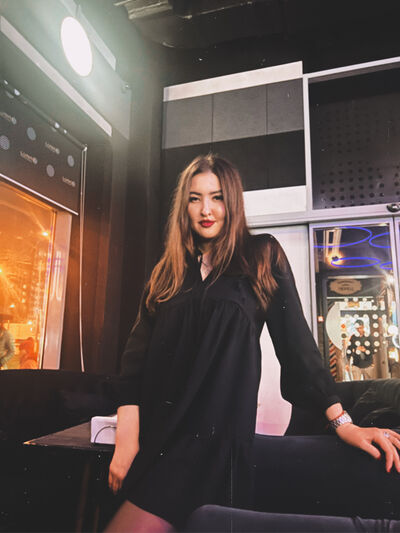  ,   Zarina, 31 ,   c 