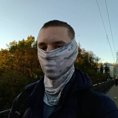  ,   Ilya, 19 ,   ,   , 