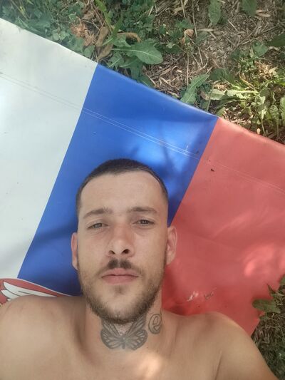  ,   Milos, 29 ,   ,   
