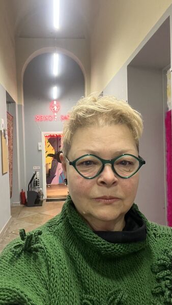  -,   , 54 ,     , c 
