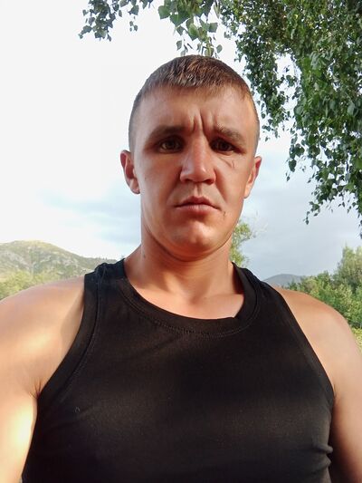  ,   Denis, 33 ,   ,   