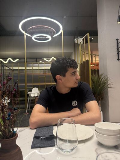  ,   Aziz, 19 ,   ,   