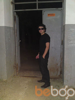  ,   Iakobi, 32 ,   