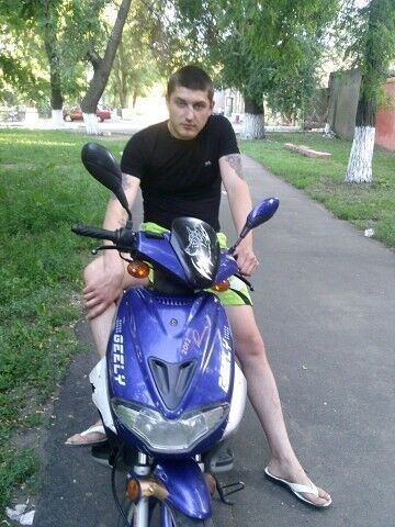  14884352  Vlad, 39 ,    