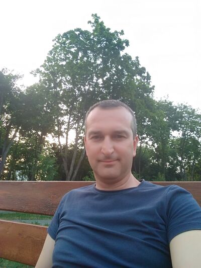  ,   David, 47 ,   c 