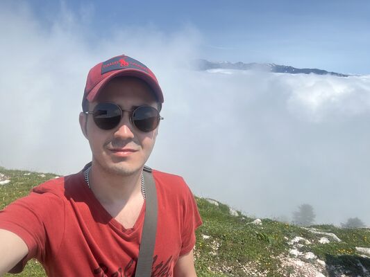  ,   MaxBrown, 26 ,   ,   